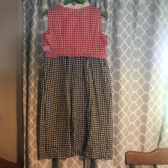Vintage gingham dress, large perfect condition red - Picture 3 of 3